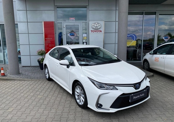 Toyota Corolla cena 89900 przebieg: 97504, rok produkcji 2022 z Sępólno Krajeńskie małe 211